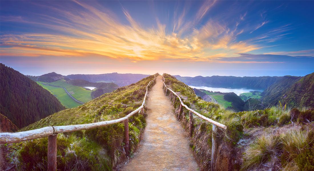 7 Encouraging Thoughts to Keep You Moving Forward 7 Encouraging Thoughts to Keep You Moving Forward photo